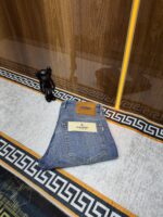 BURBERRY VİP KOT PANTOLON - Görsel 3